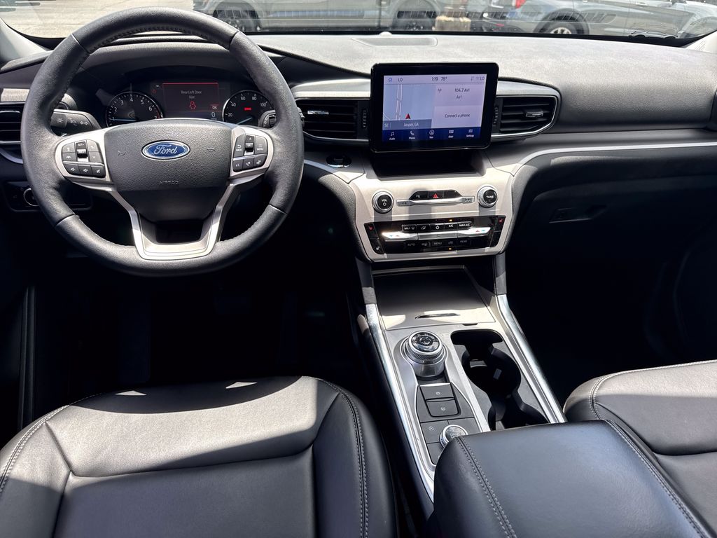 Used 2024 Ford Explorer SUV