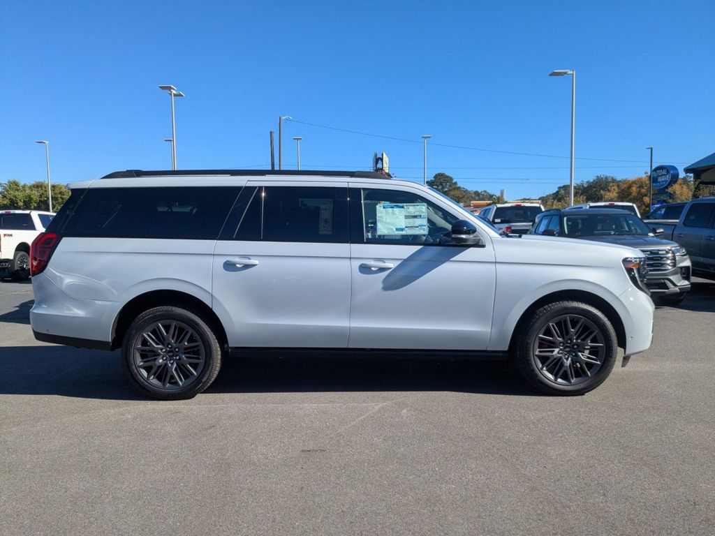 2025 Ford Expedition Platinum MAX