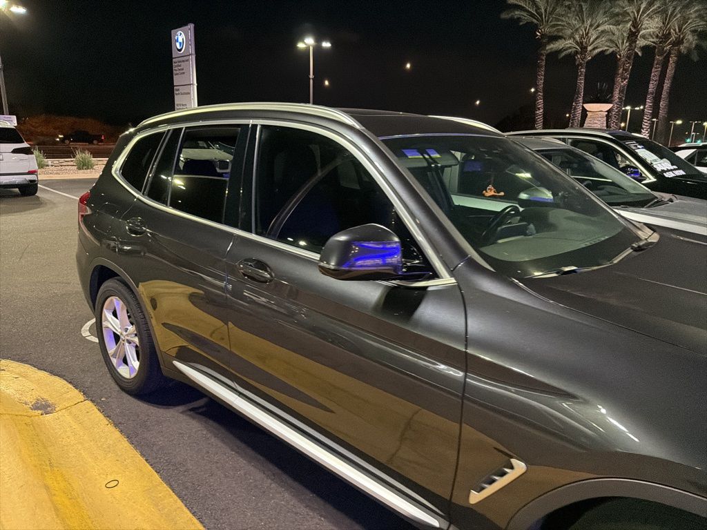 Thumbnail: 2019 BMW X3 - 10