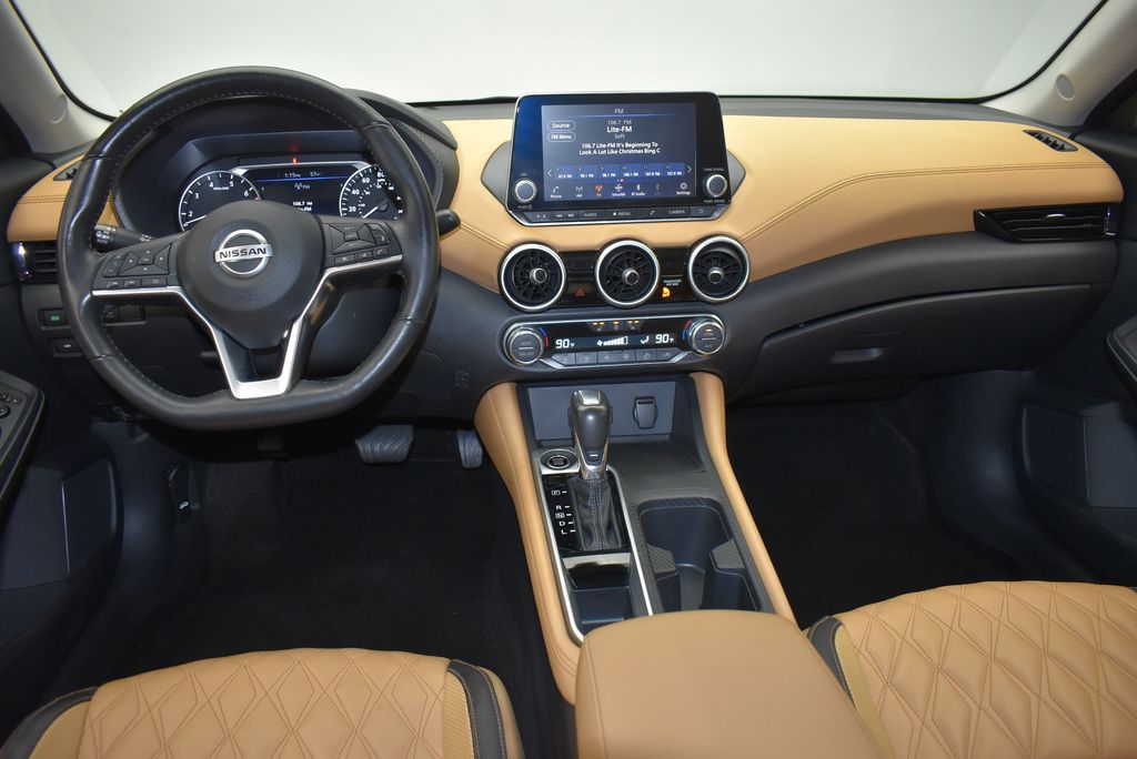 Thumbnail: 2023 Nissan Sentra - 25