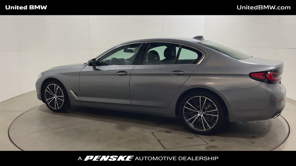 2023 BMW 5 Series 530i 6