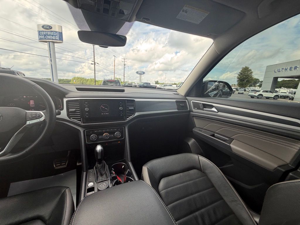 2023 Volkswagen Atlas 3.6L V6 SEL Premium R-Line Black at Klick Lewis Buick Chevrolet