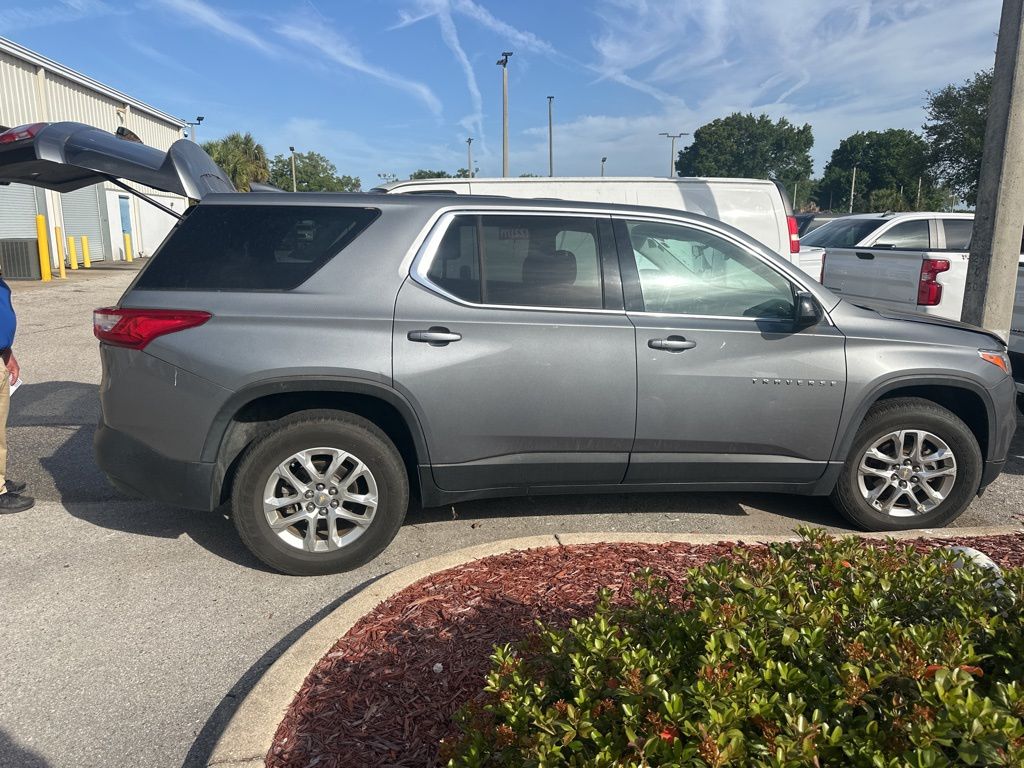 used 2018 Chevrolet Traverse car, priced at $15,991