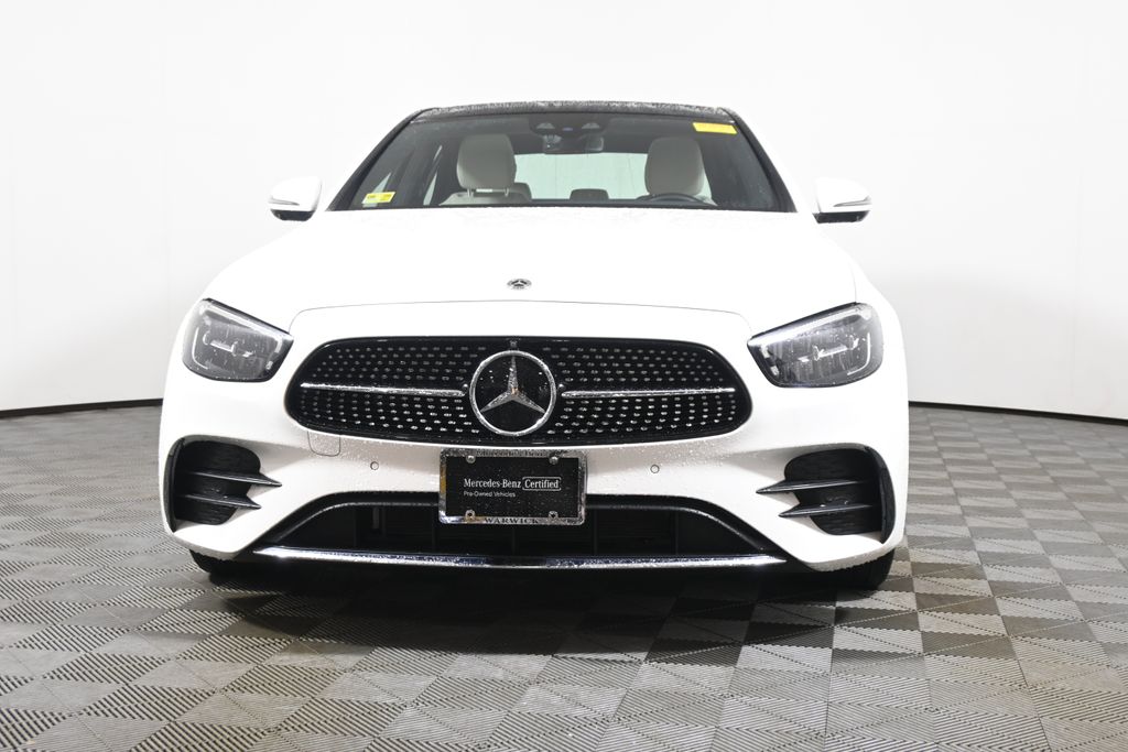 Thumbnail: 2023 Mercedes-Benz E-Class - 10