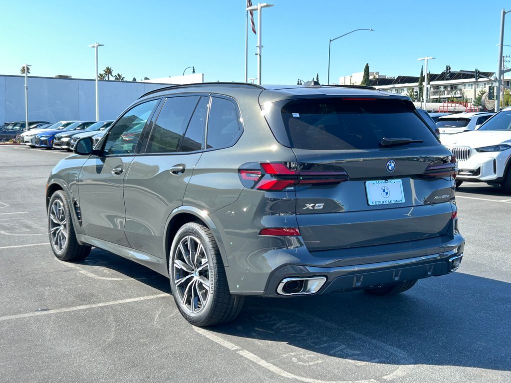 2025 BMW X5 xDrive50e 3