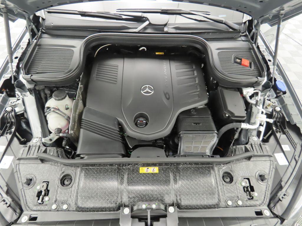 Thumbnail: 2026 Mercedes-Benz GLE - 31