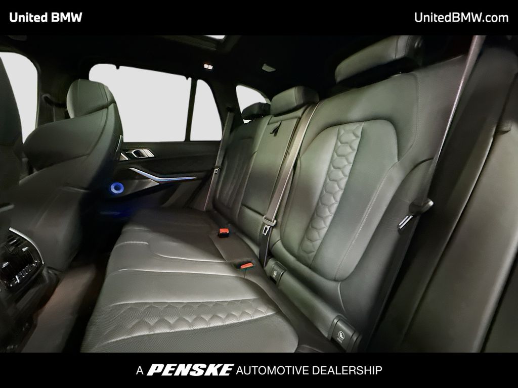 Thumbnail: 2026 BMW X5 - 13