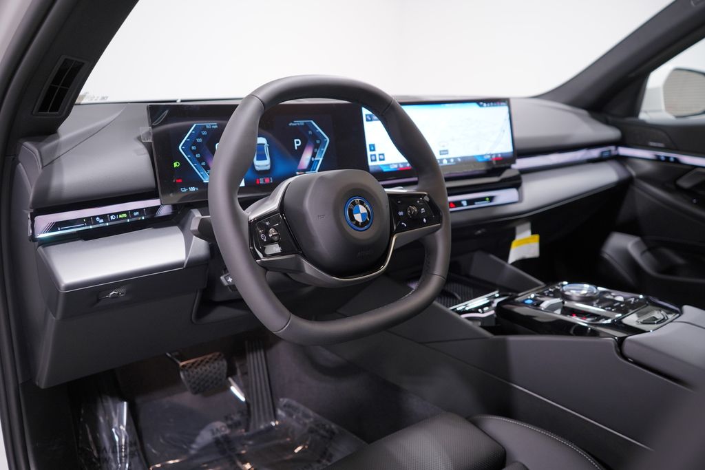 2024 BMW i5 eDrive40 6