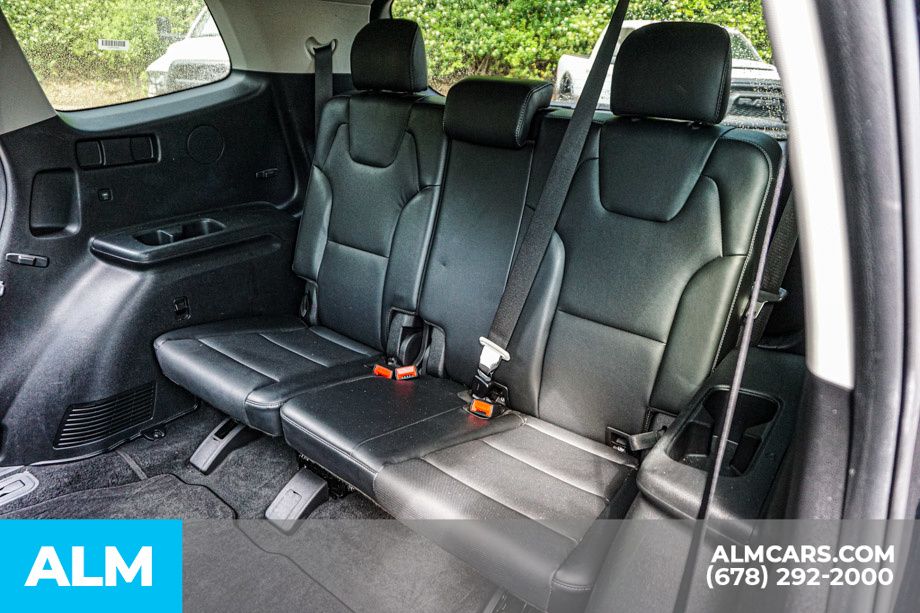 Used 2025 Black Kia S image 22