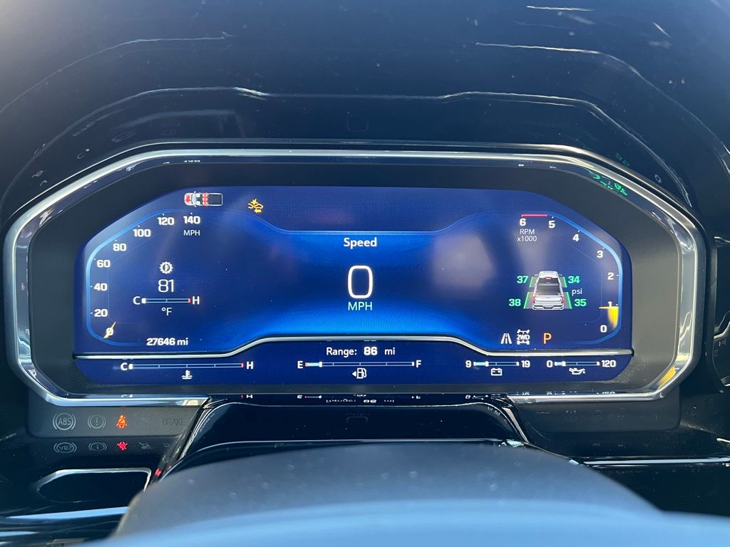 Thumbnail: 2024 Chevrolet Silverado 1500 - 18