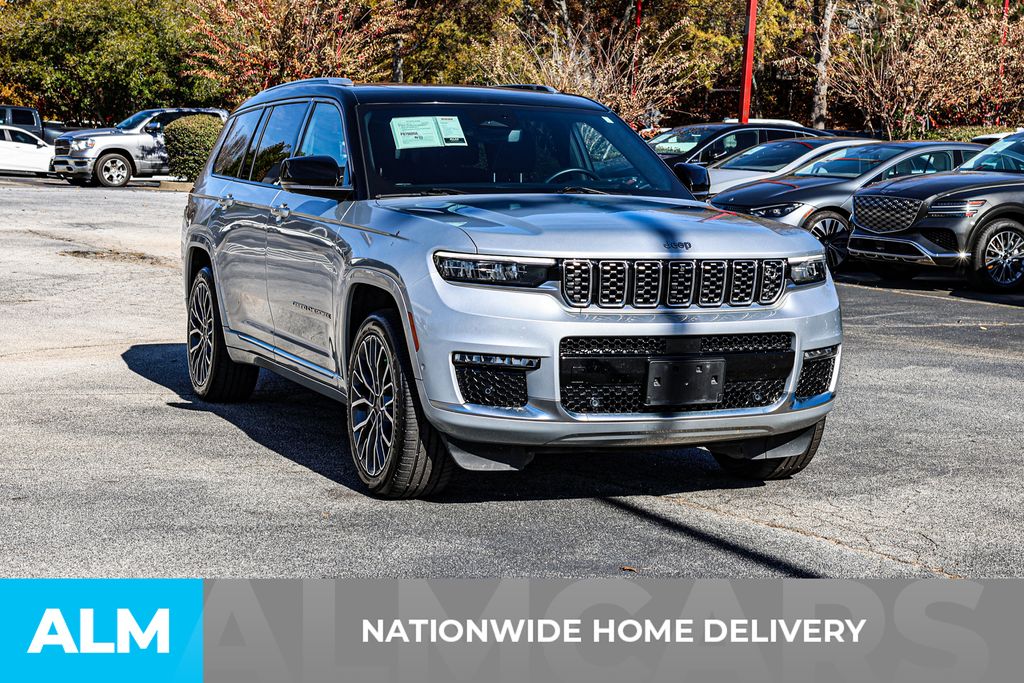 2023 Jeep Grand Cherokee L Summit photo 3