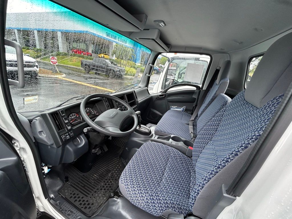 New 2025 Arc White Chevrolet 5500 HD image 17