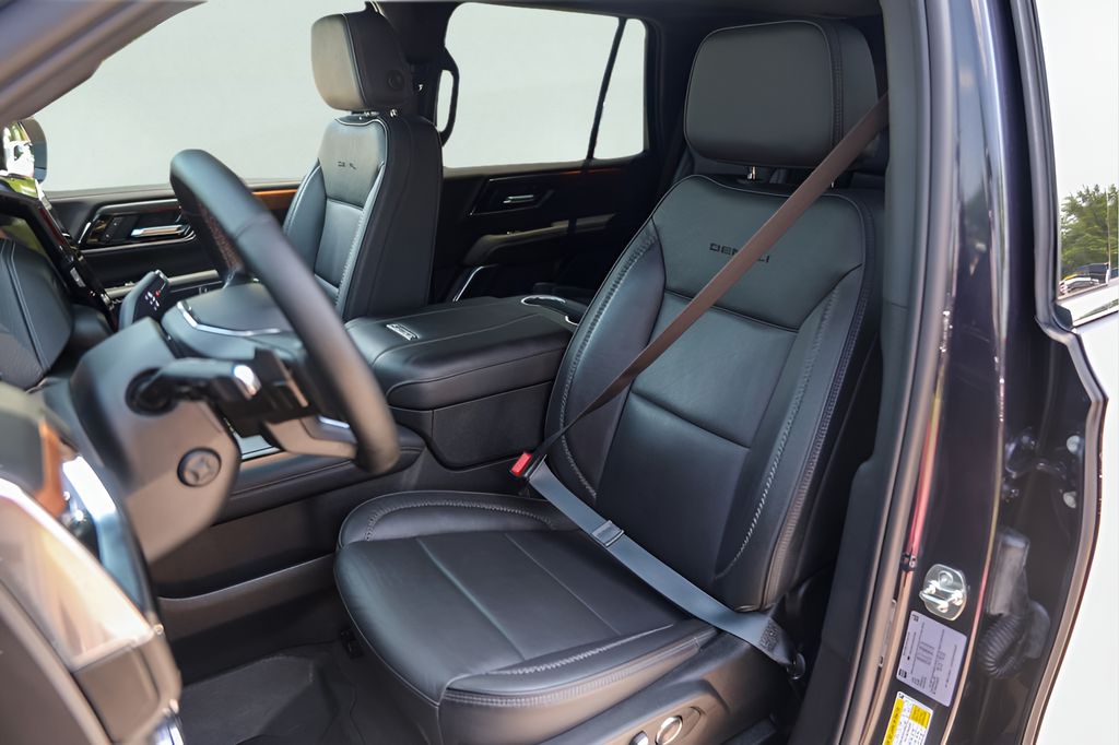 Used Car 2025 Gmc Yukon  Denali For Sale Under $80,000 In Austin, Texas