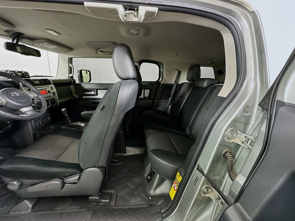 Thumbnail: 2012 Toyota FJ Cruiser - 23