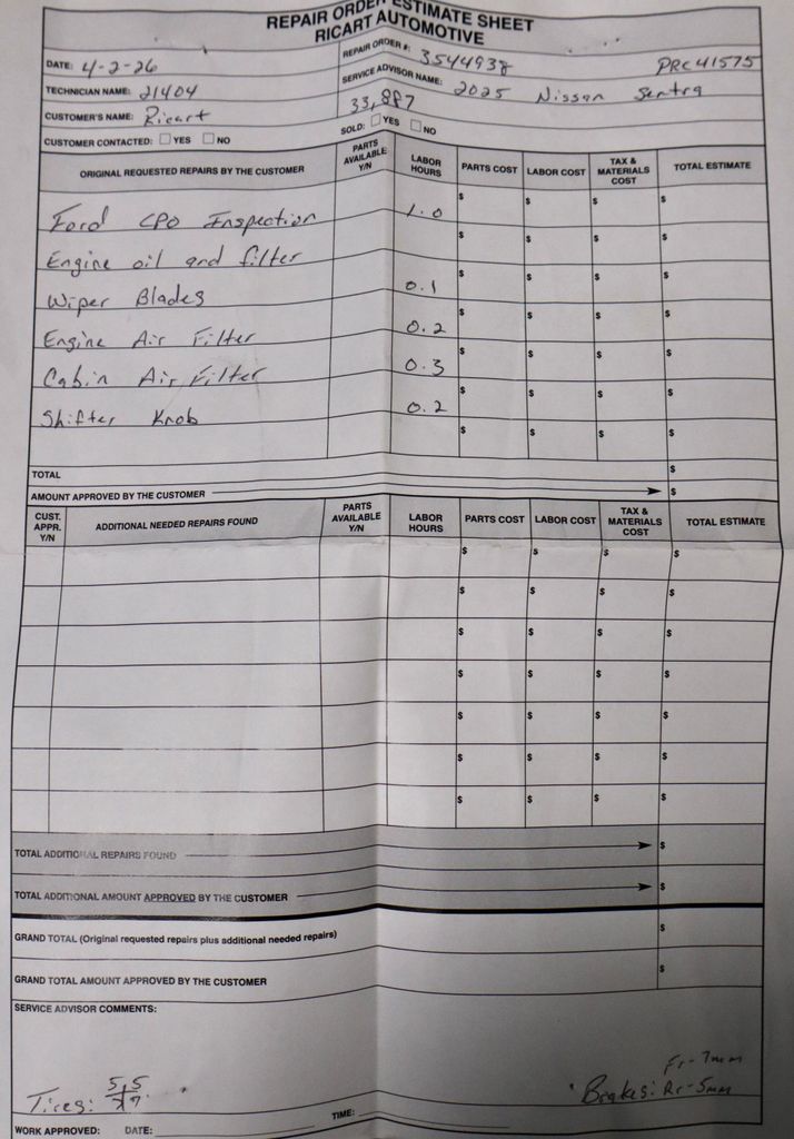 View vehicle photo 4