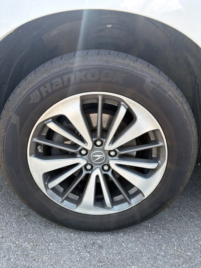 Used 2016  Acura Base image 12