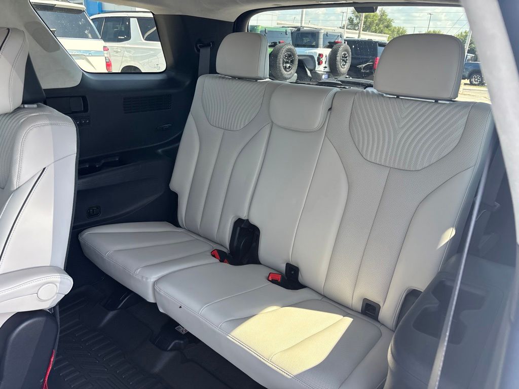 Used 2024 Hyundai Palisade SUV