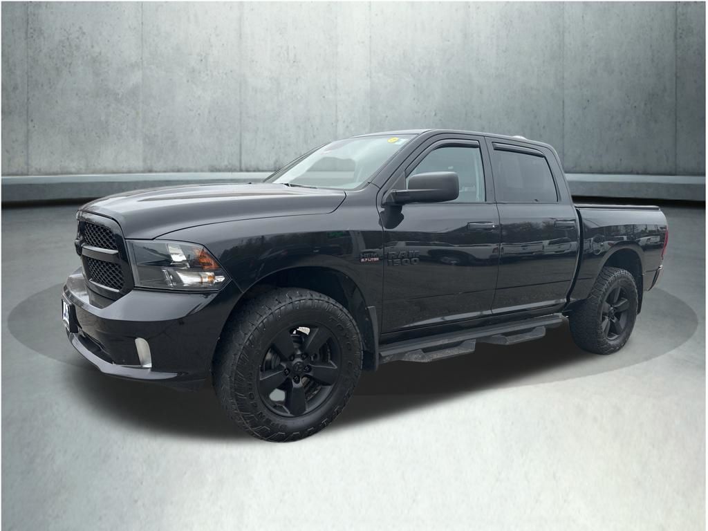 2016 RAM 1500 Express Crew Cab 4WD