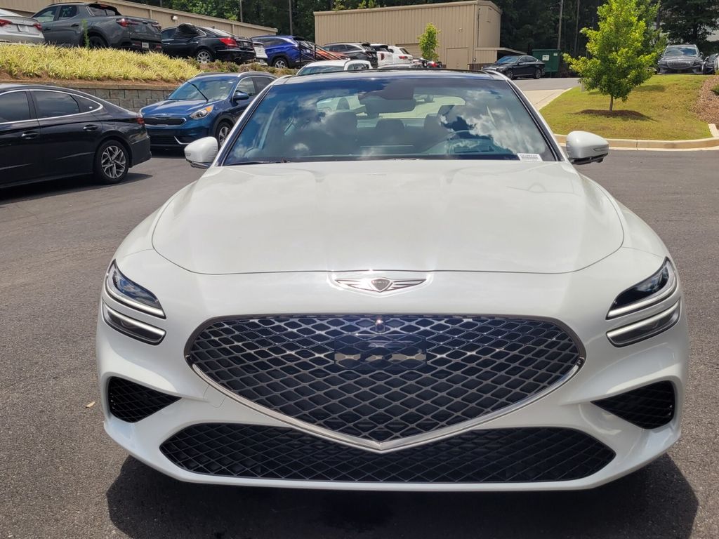 New 2026 White Genesis 3.3T Sport Prestige image 2