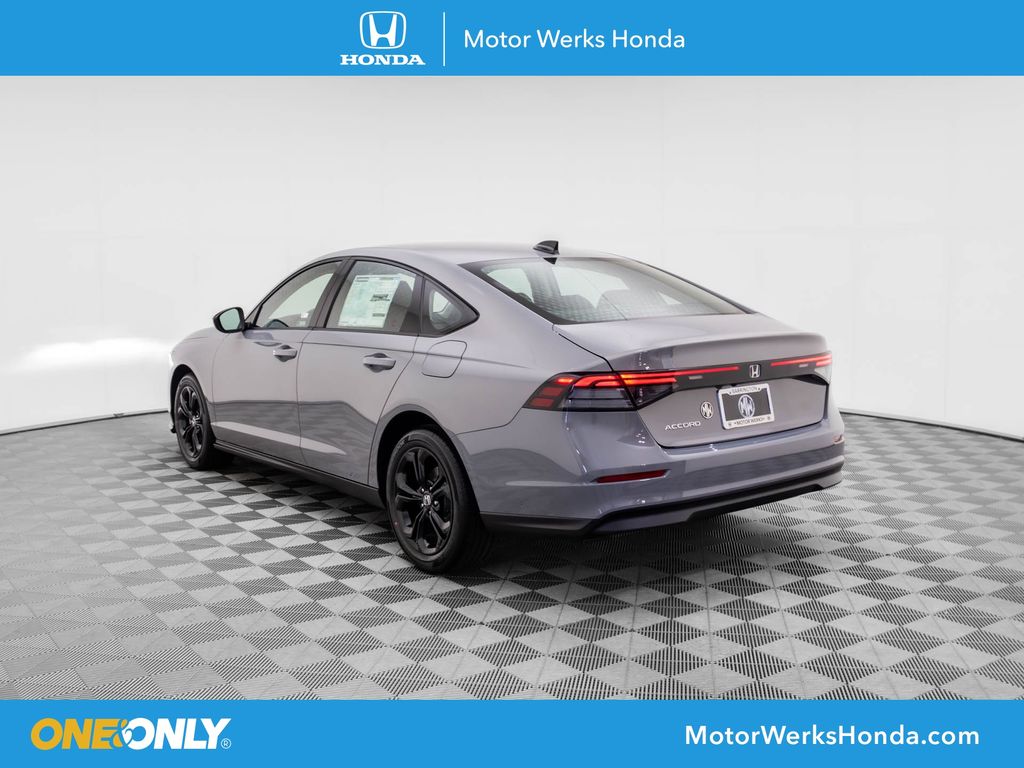 2025 Honda Accord SE photo