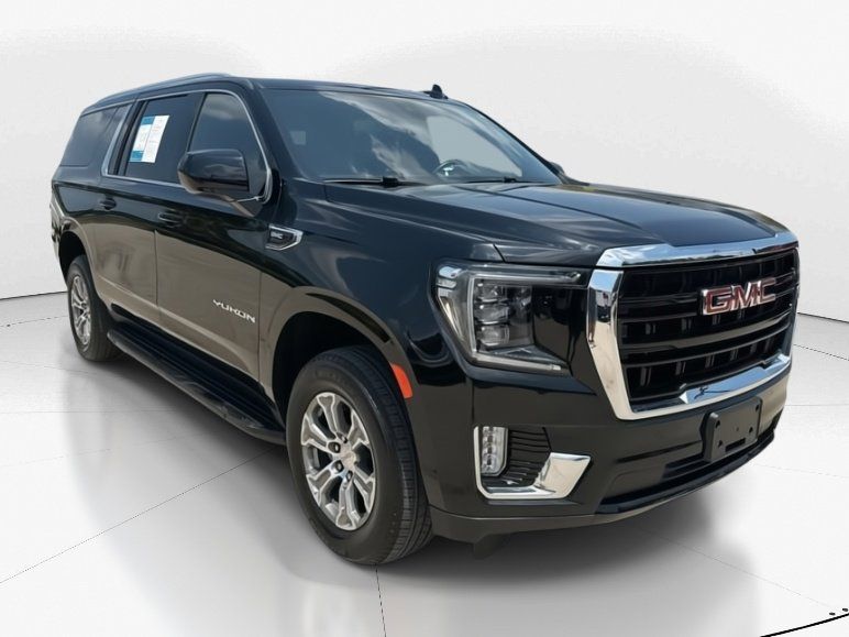 2022 Onyx Black GMC Yukon XL SLE 4X4 SUV