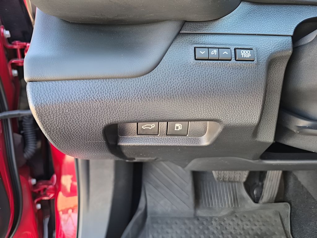 Used Car 2025 Toyota Crown Signia  Limited For Sale Under $50,000 In Austin, Texas