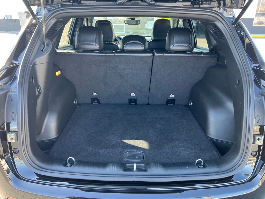 Thumbnail: 2024 Jeep Compass - 31