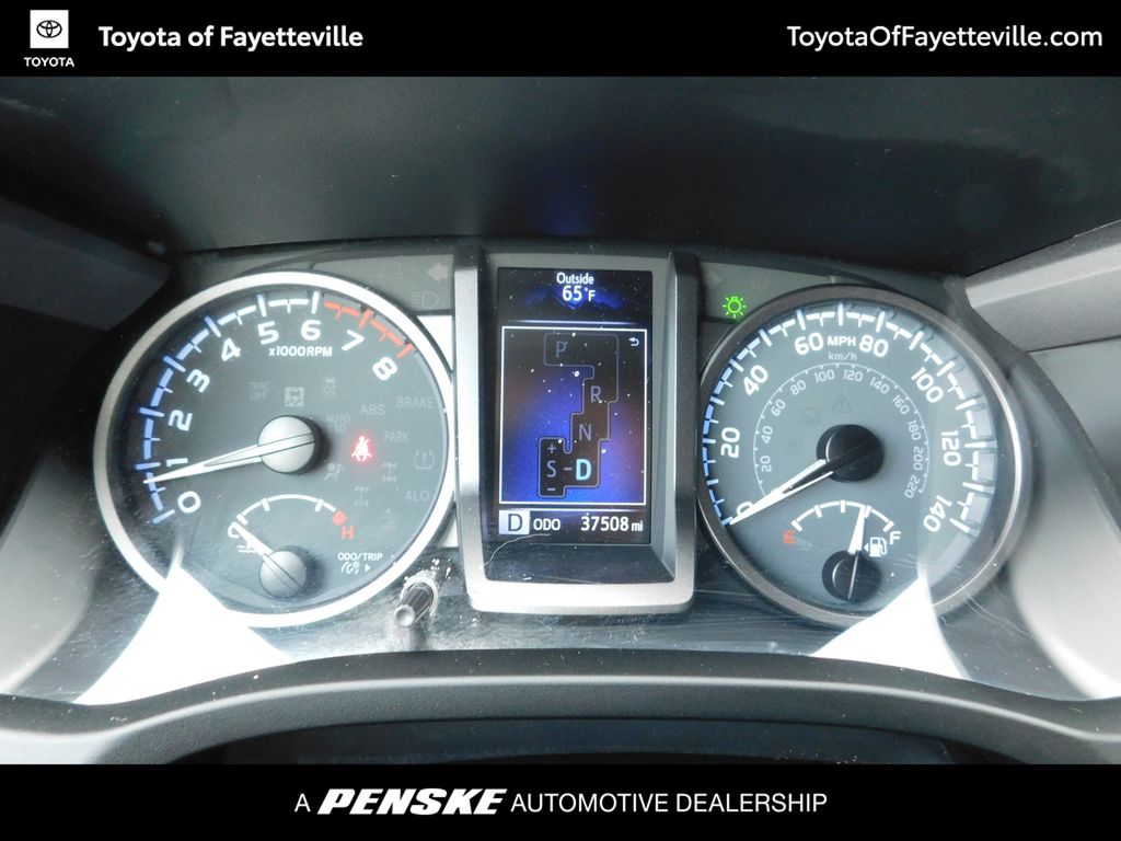 2022 Toyota Tacoma SR 11