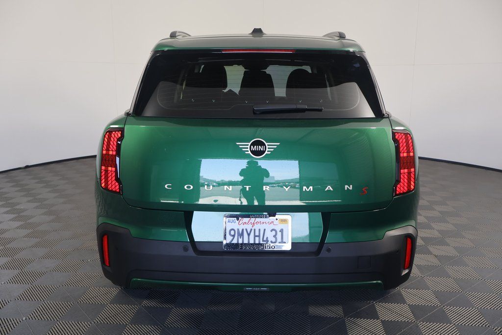 2025 MINI Cooper Countryman Base 5