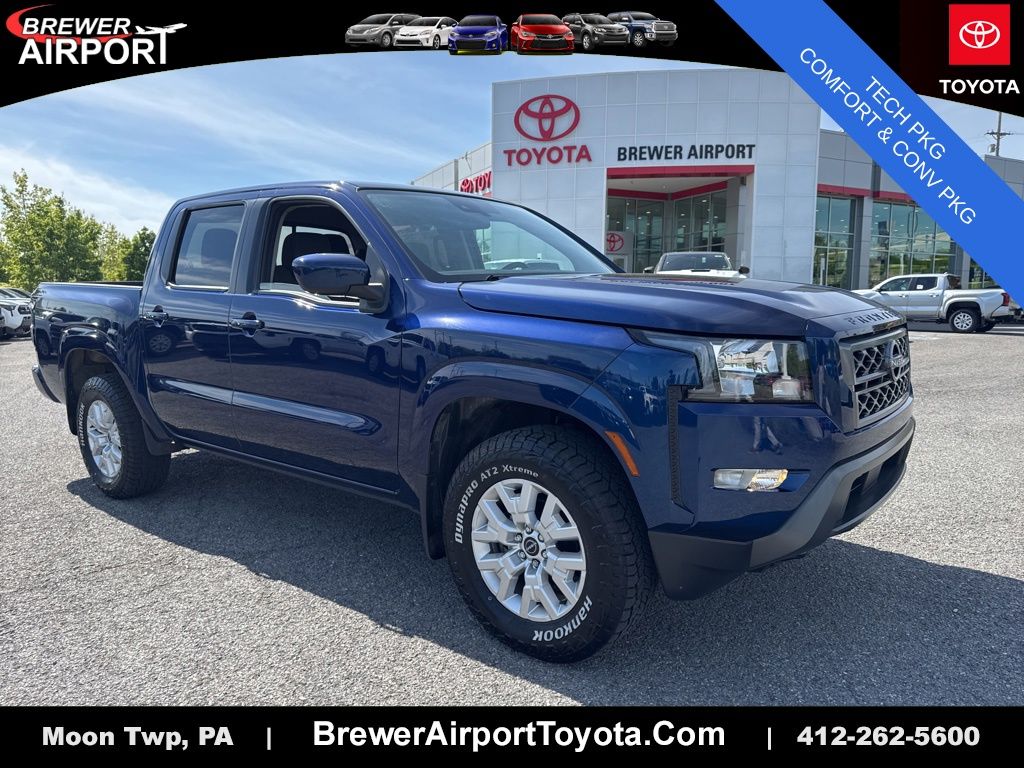2022 Nissan Frontier SV Crew Cab 4X4 SWB's photo