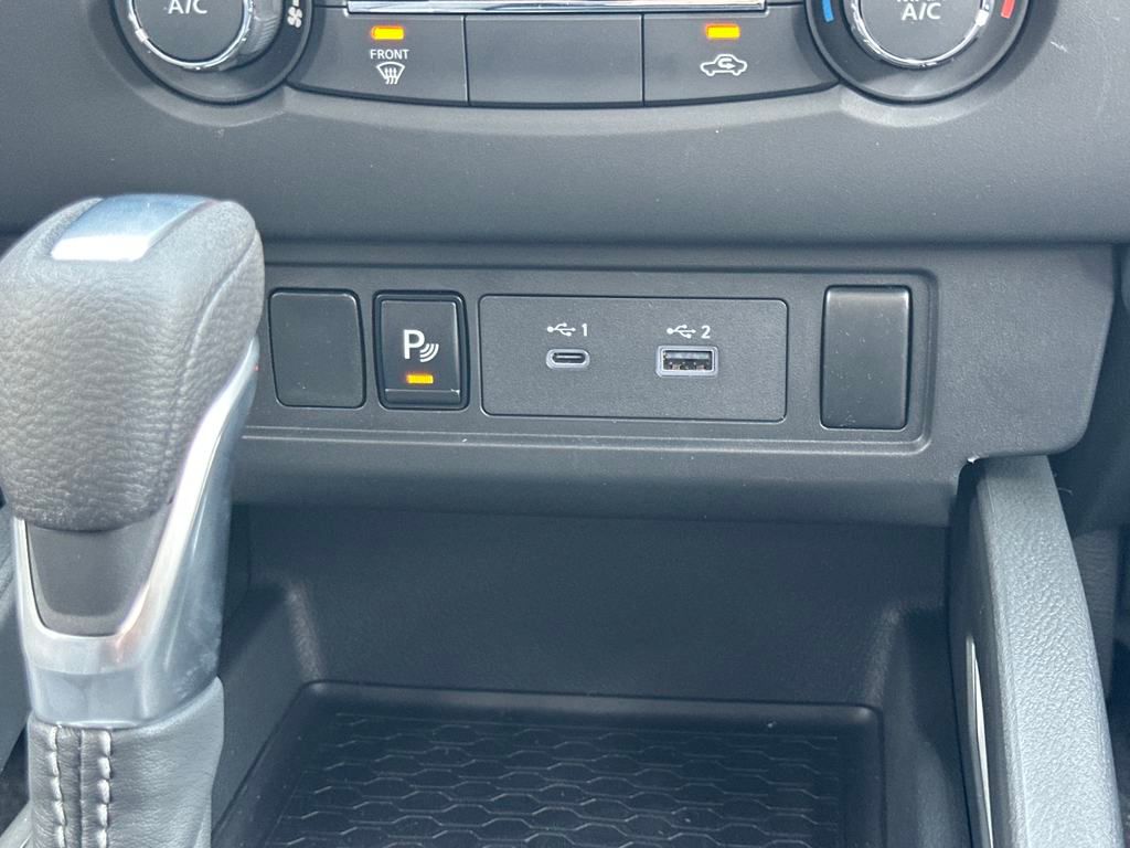 2025 Nissan Frontier SV photo