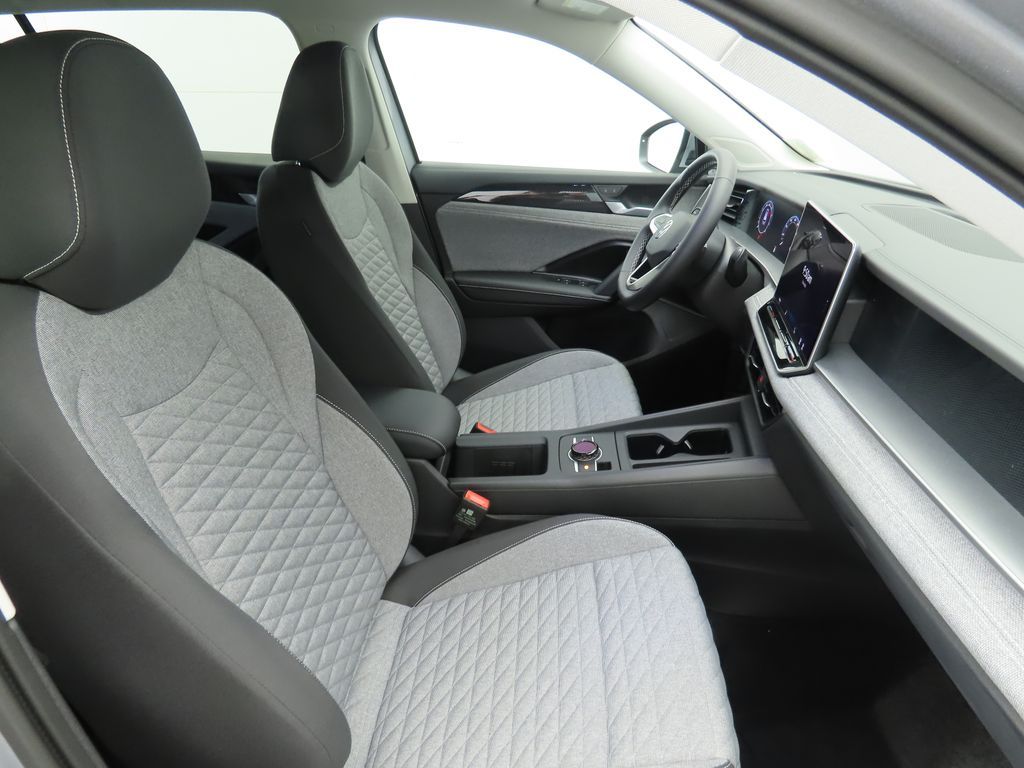 Thumbnail: 2026 Volkswagen Tiguan - 20