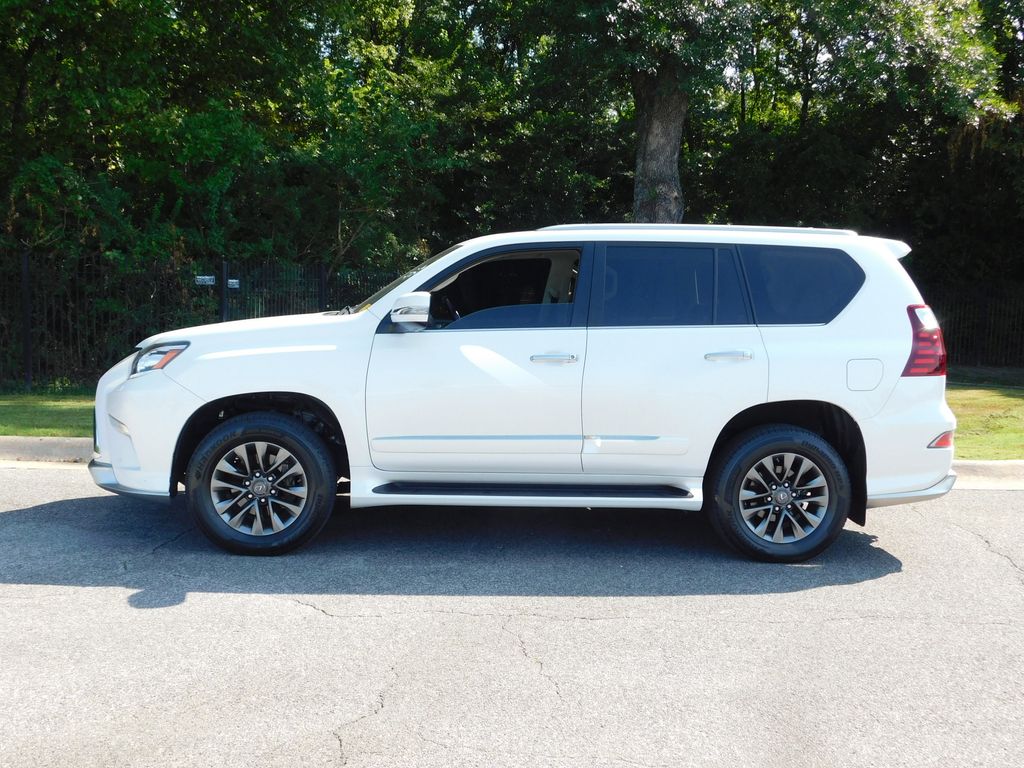Thumbnail: 2017 Lexus GX - 2