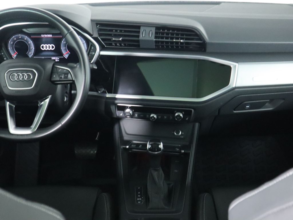 Thumbnail: 2022 Audi Q3 - 14