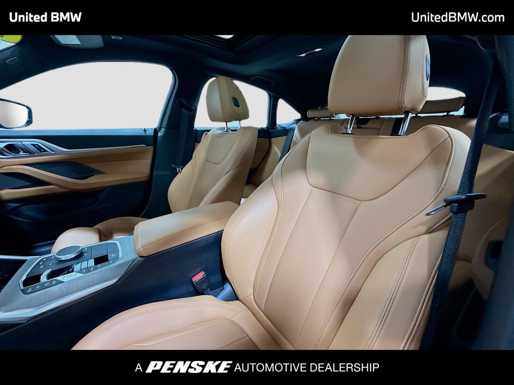 Thumbnail: 2025 BMW 4 Series - 5