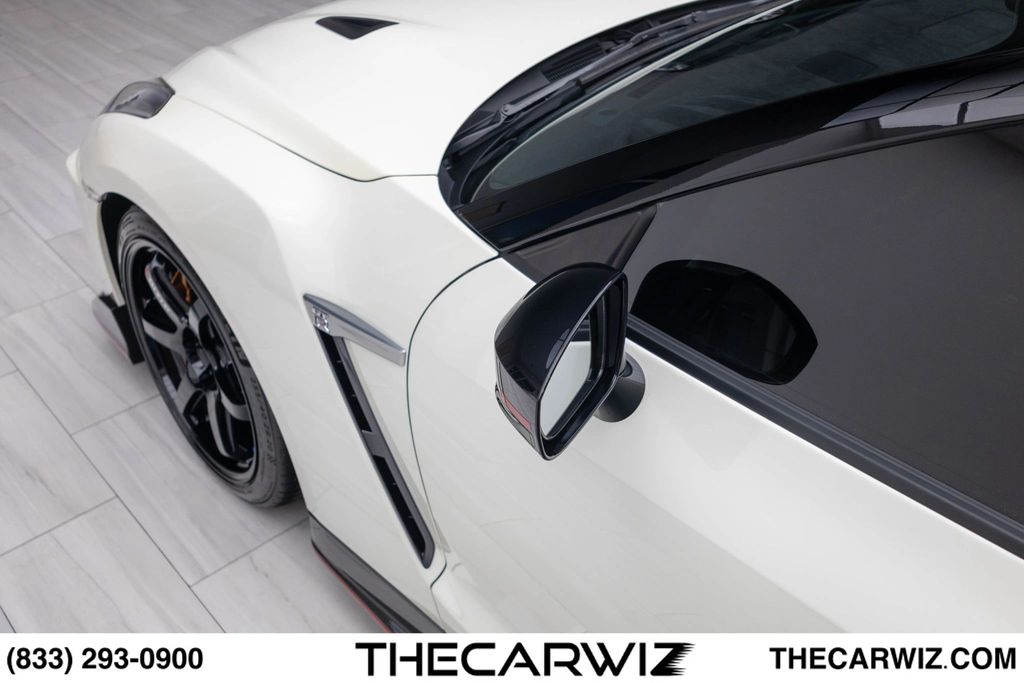2018 Nissan GT-R