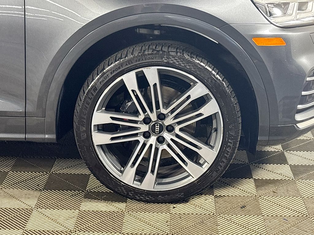 2020 Audi SQ5 Premium
