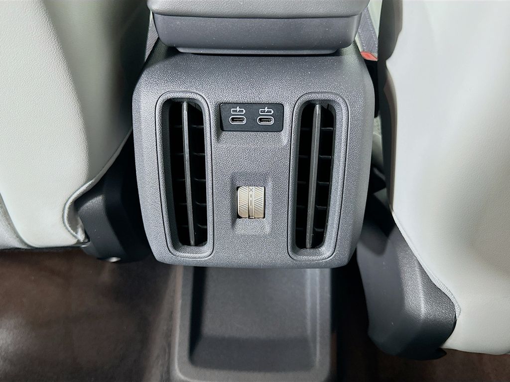 Thumbnail: 2025 MINI Cooper Countryman - 32