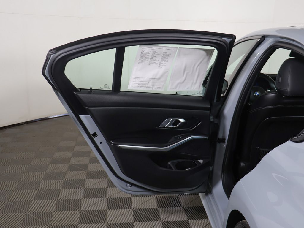 Used 2023 Gray BMW 330i image 19