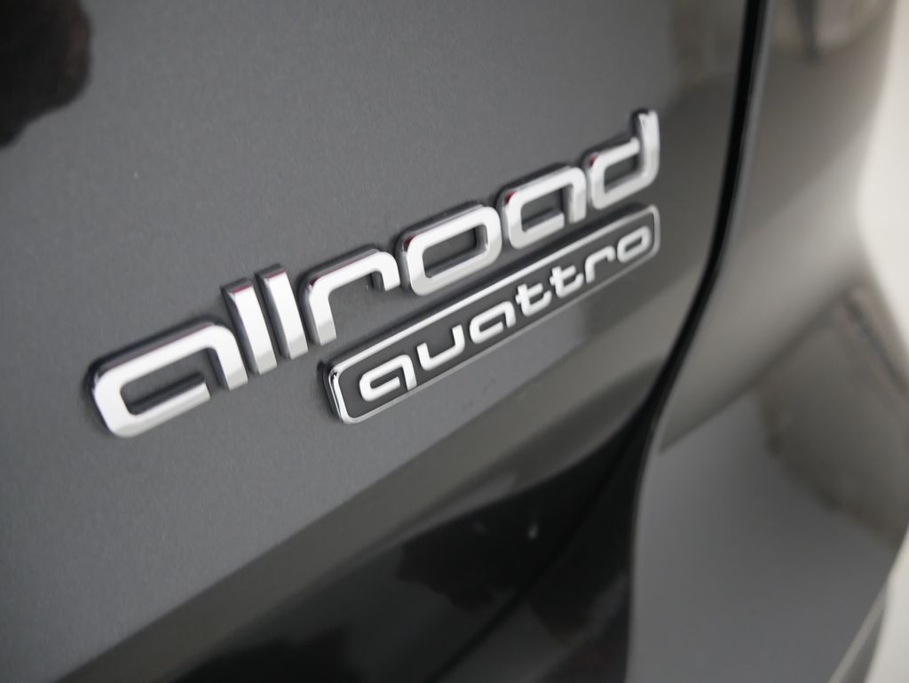Thumbnail: 2020 Audi A6 - 12