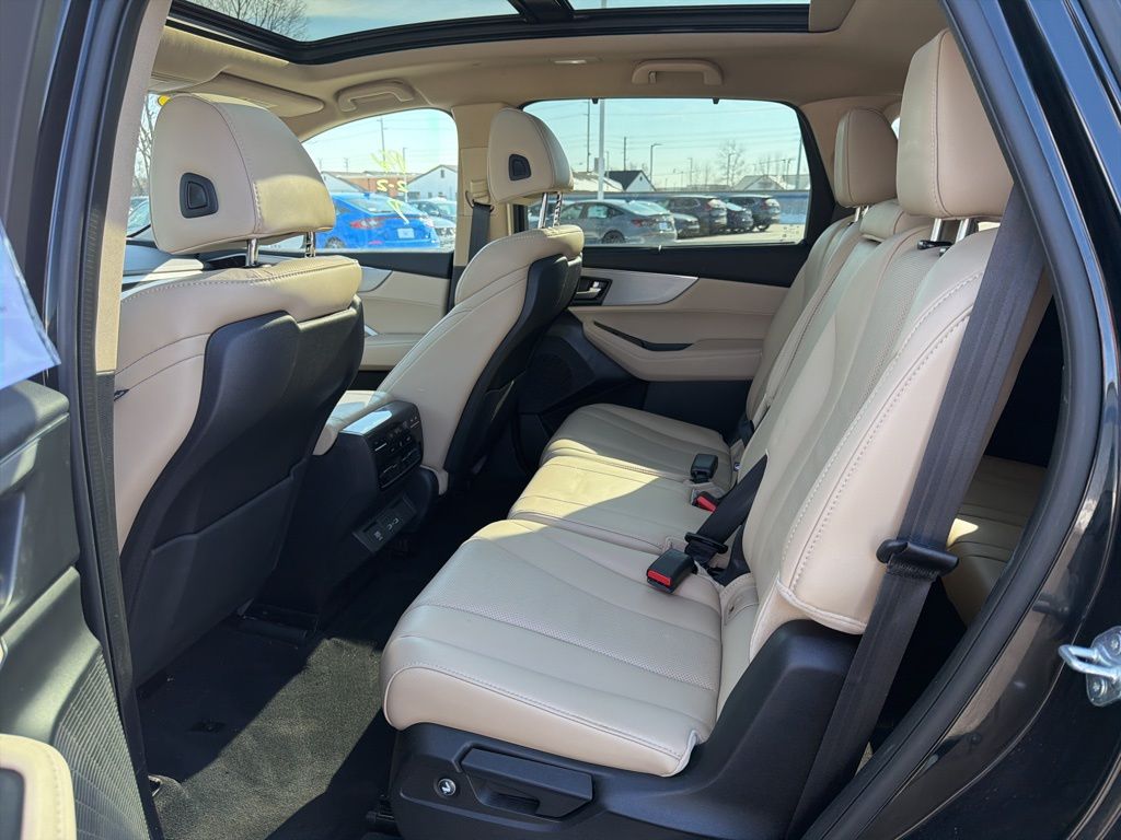 Thumbnail: 2024 Acura MDX - 20