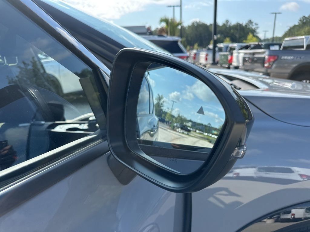 2025 Boulder Gray Pearl/Super Black Nissan Rogue Platinum FWD SUV