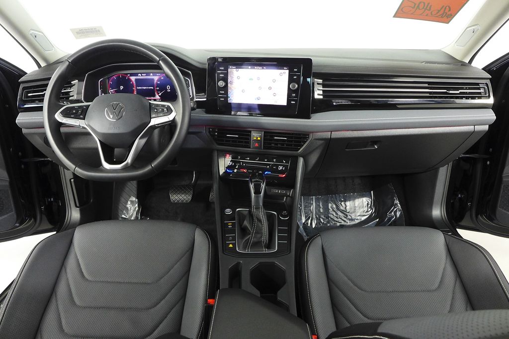 Thumbnail: 2025 Volkswagen Jetta - 25