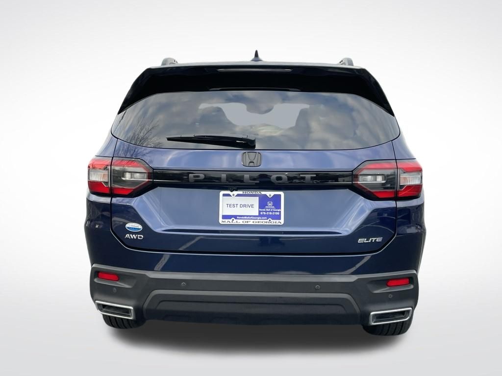 Thumbnail: 2023 Honda Pilot - 5