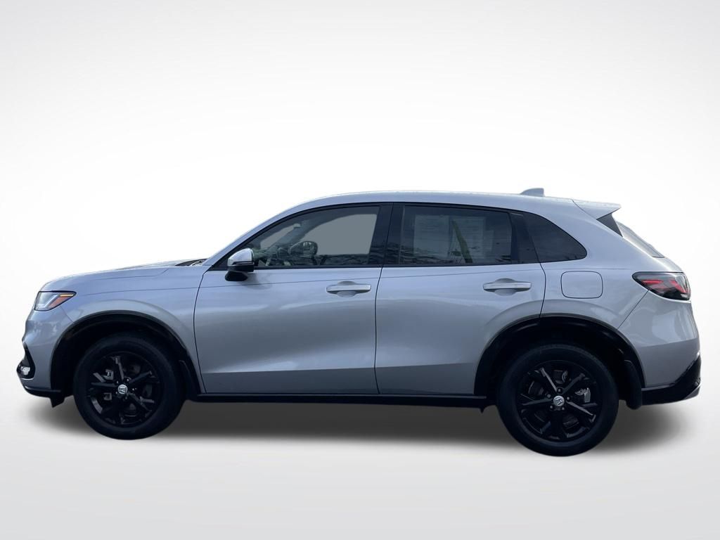 Thumbnail: 2025 Honda HR-V - 2