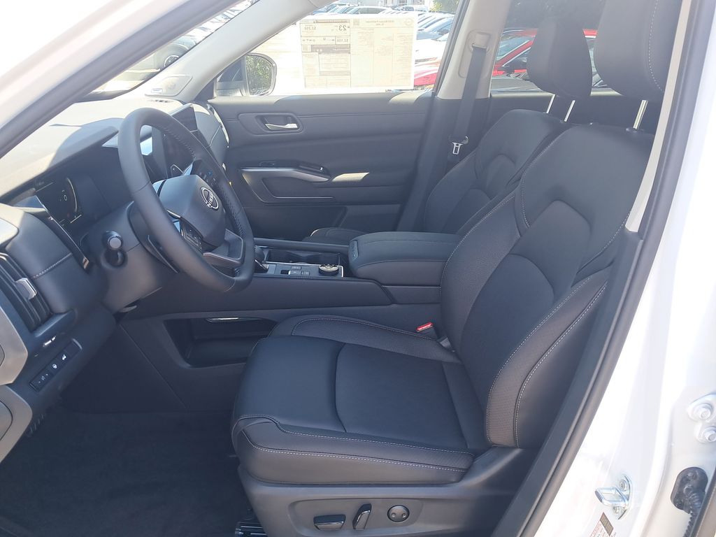 2026 Nissan Pathfinder SL White at South Hills Kia