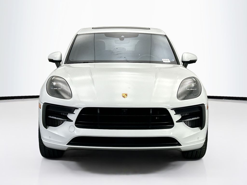 Thumbnail: 2021 Porsche Macan - 2