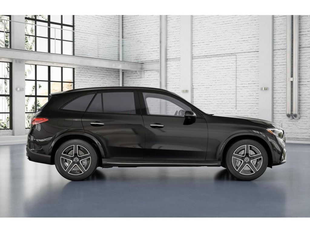 2025 Mercedes-Benz GLC GLC 300 2