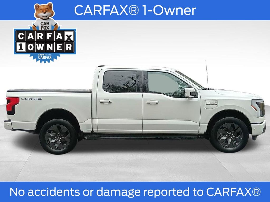 2023 Ford F-150 Lightning LARIAT