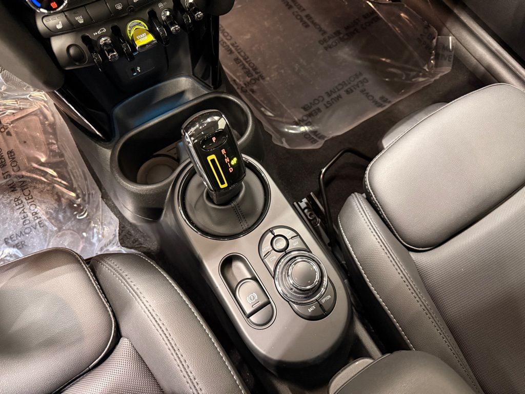 Thumbnail: 2024 MINI Cooper - 19